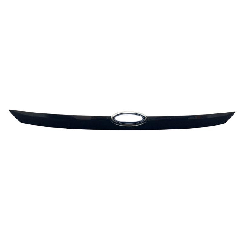 Trunk trim strip