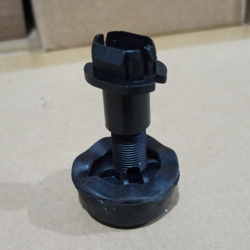 Hood adjustment rod