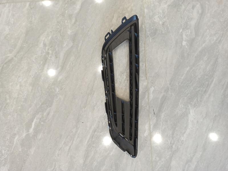 Front fog light bezel trim - F1EB-15A299-B-02 - 3