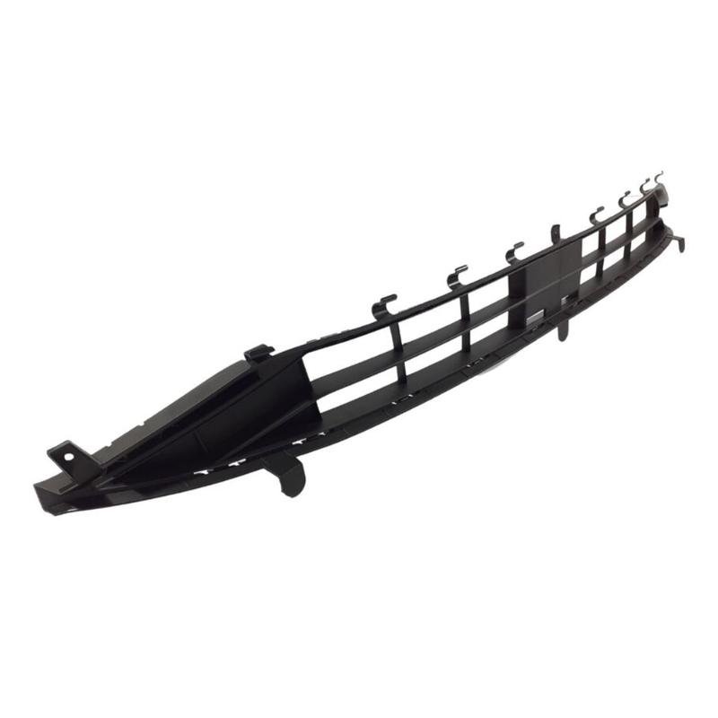 Front bumper lower grille
