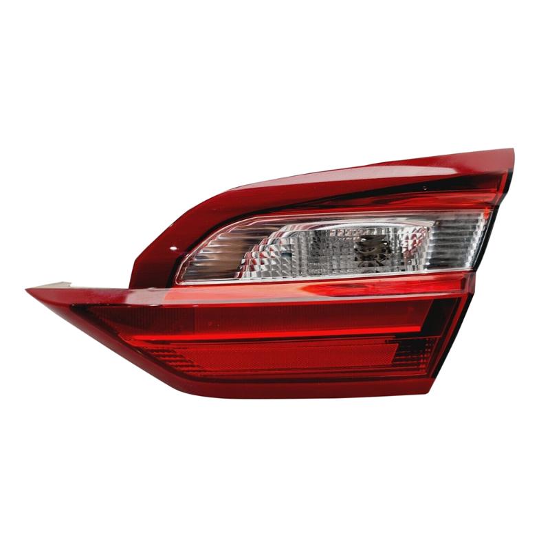 Flat tail light - JD8B 13A603 AA