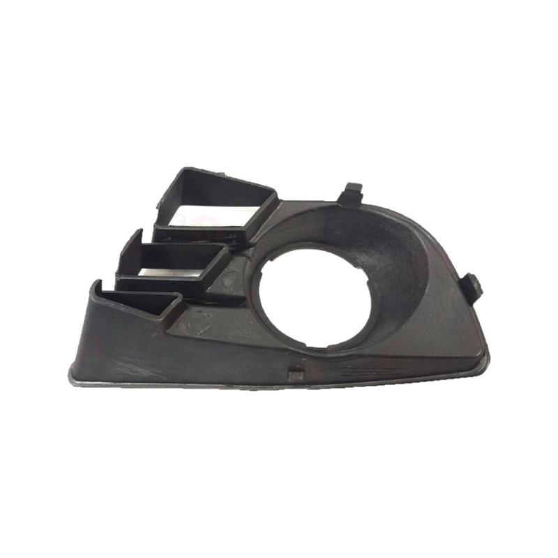 Front fog light bezel