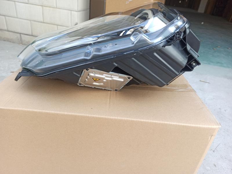 Edición deportiva con faros - M1PZ13008A - 6