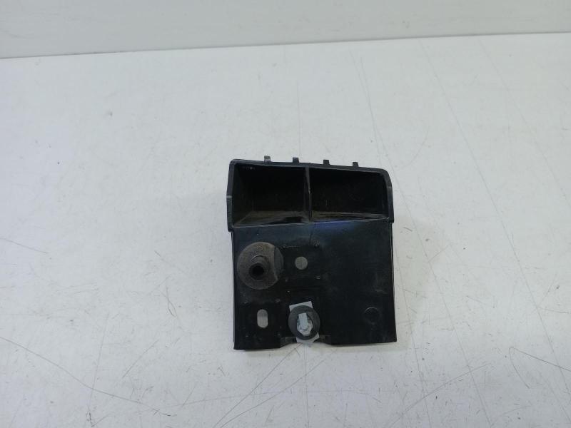 Rear bumper small bracket - DV45-17D949-A - 3