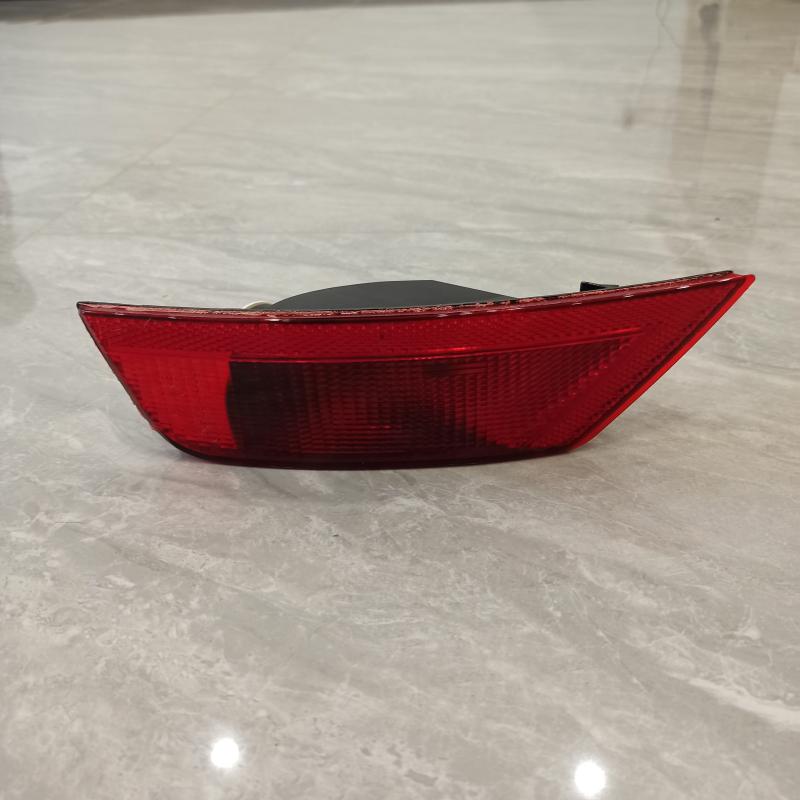 Arka sis lambası - CN15-15K272-AC - 4