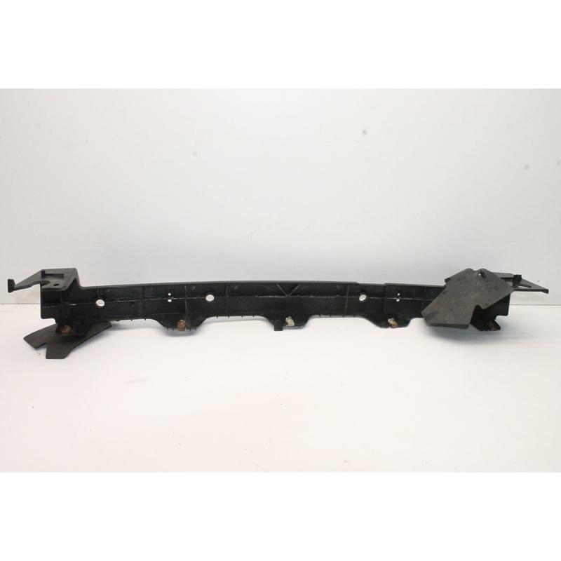 Front bumper internal bracket