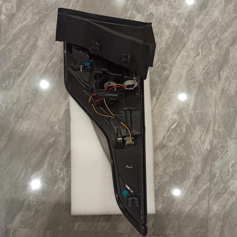 Rear taillight