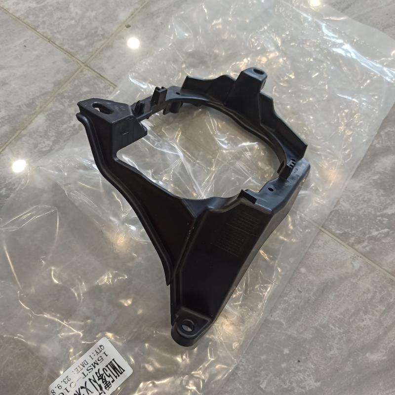 Soporte de faro antiniebla - FR3B-15266-AB - 3