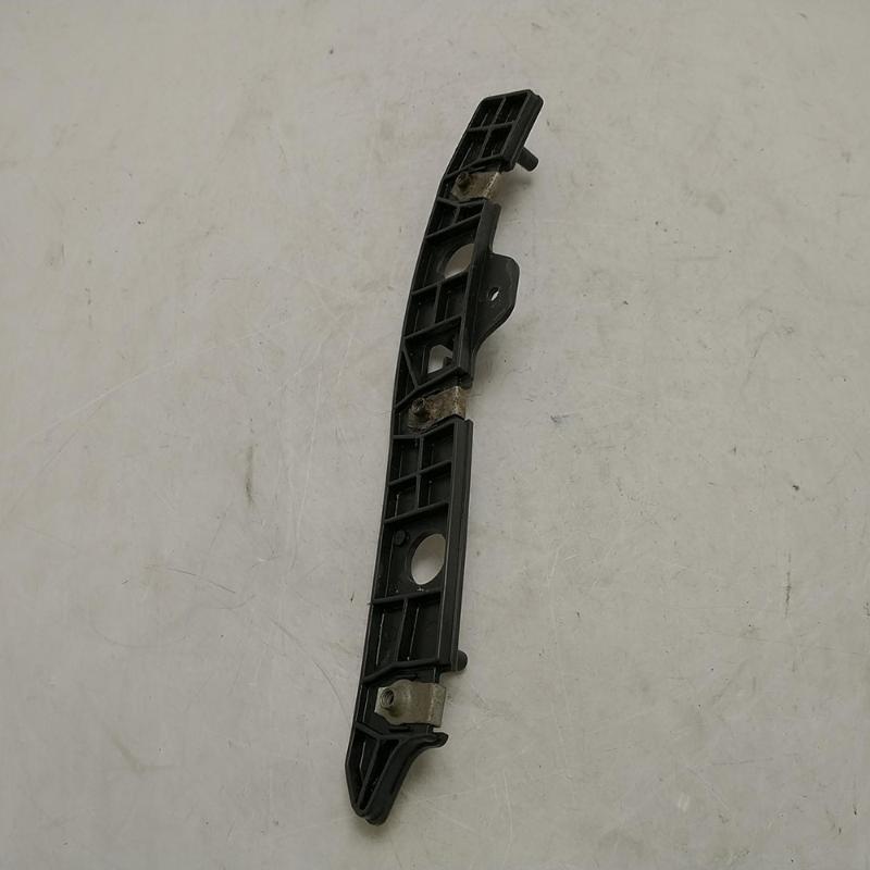 Front bumper bracket