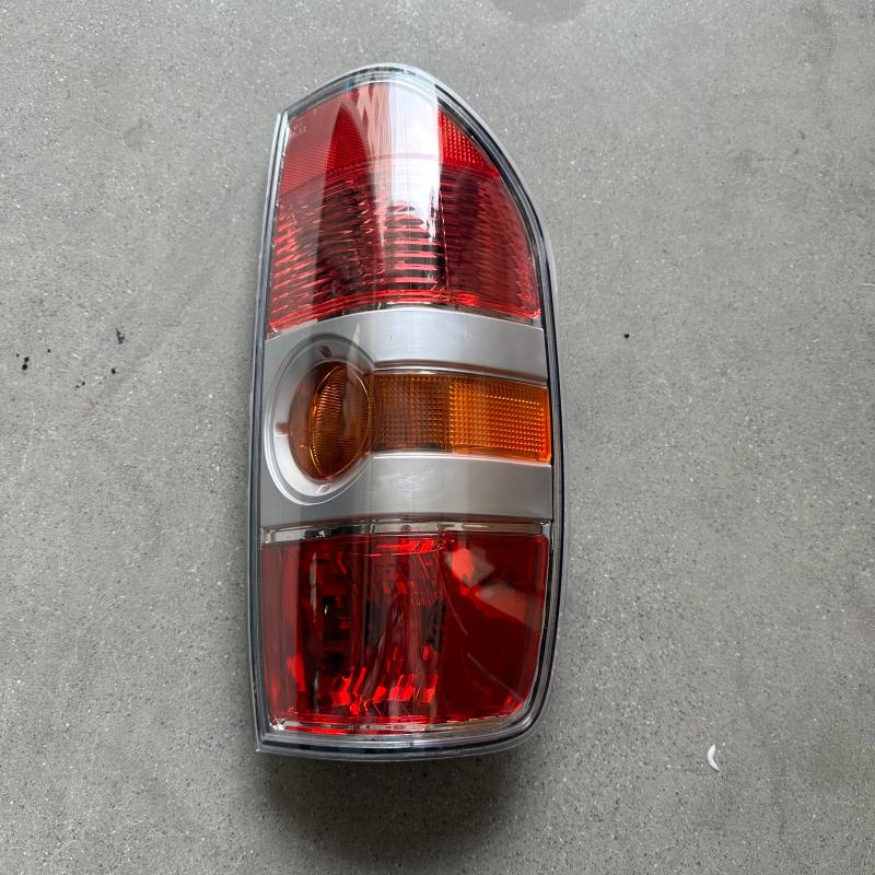 TAIL LAMP LH