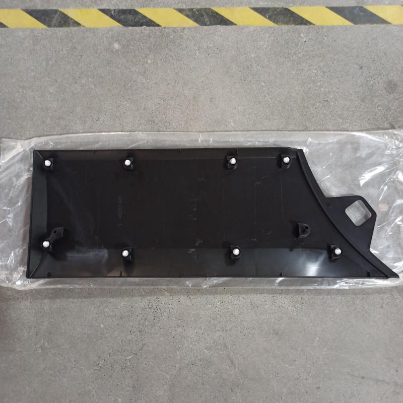 Moldura lateral - BK31-V29397-EF - 3