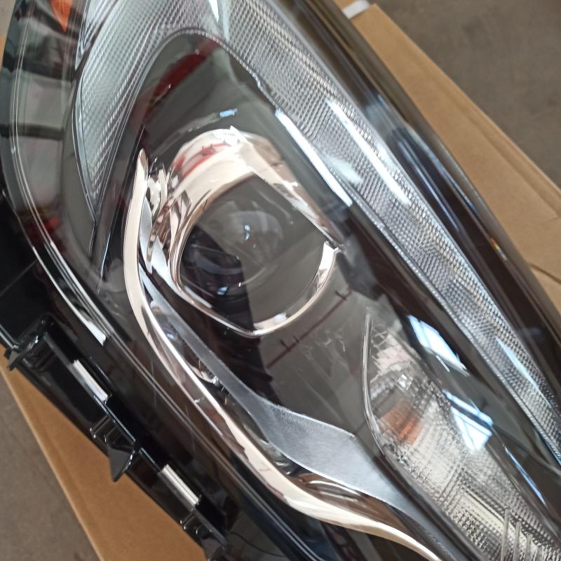 Phare - 84486950 - 6