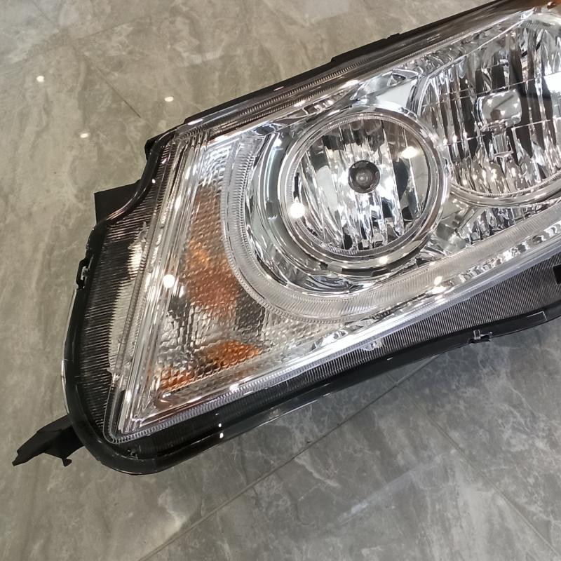 المصباح الأمامي - 20850555 - 3