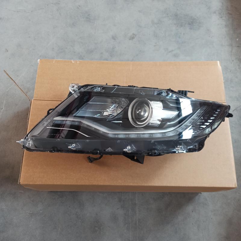 Faros de perfil bajo - FA1Z13008C - 6