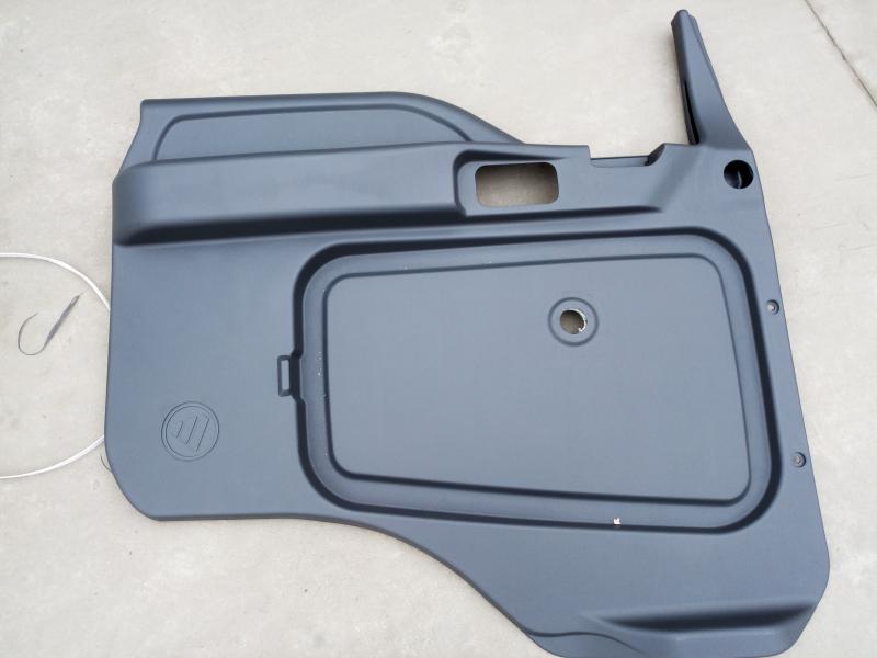 INNER DOOR TRIM LH