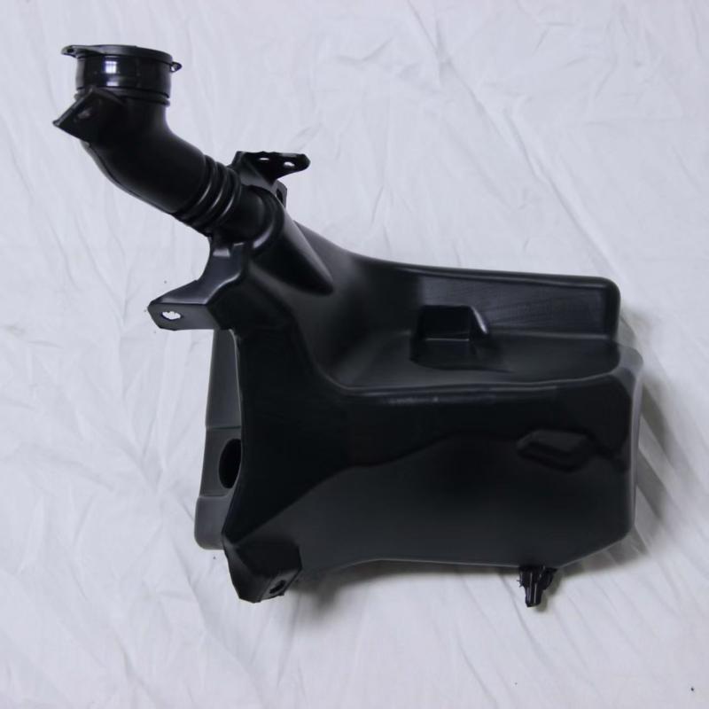 Wiper spray bottle