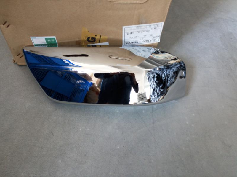 D22 corner chrome LH - 62024-2S400-B - 2