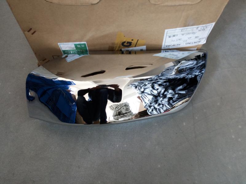 D22 corner chrome LH - 62024-2S400-B - 4