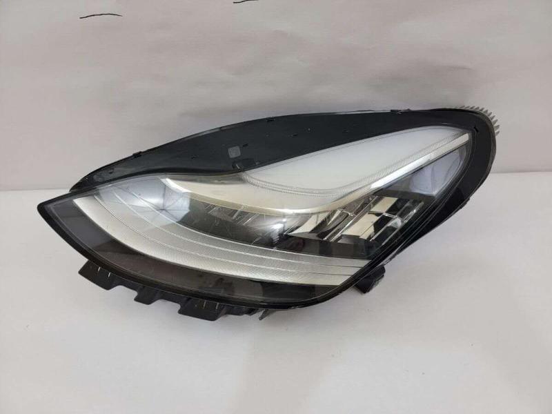 Front headlight-right