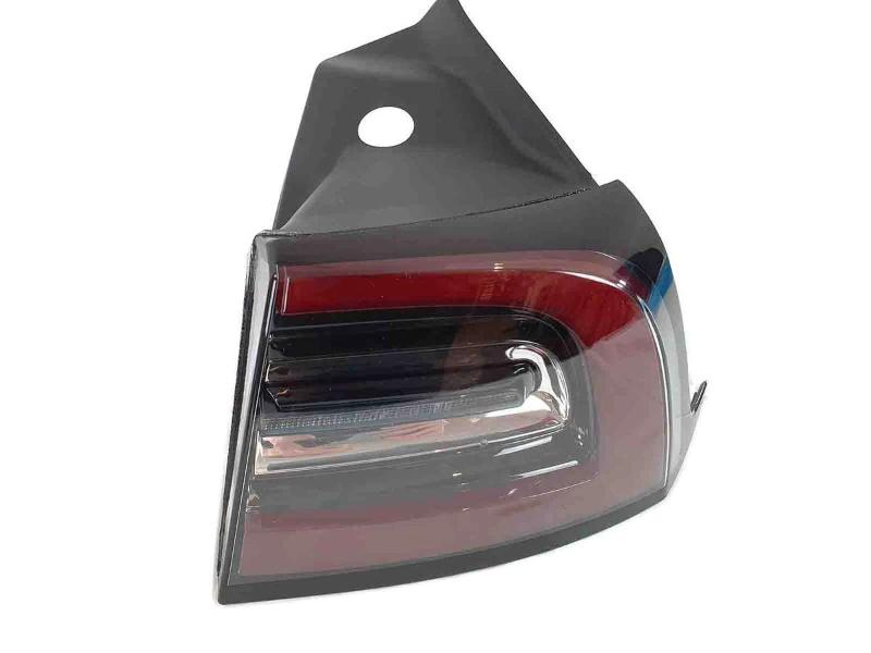Rear taillight US version-right