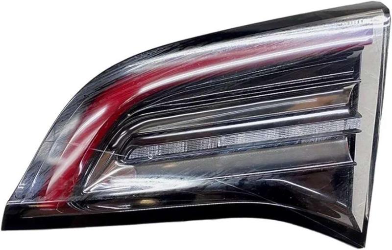 Rear flat light US version-right