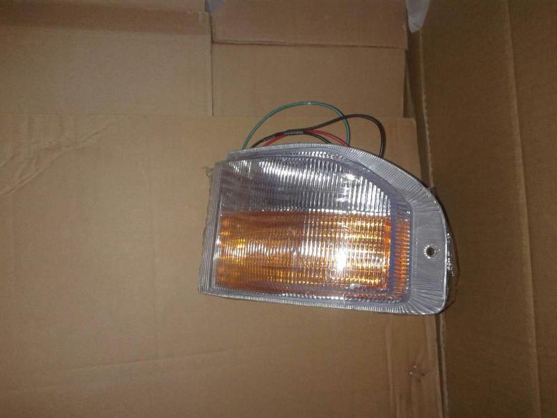 front corner lamp