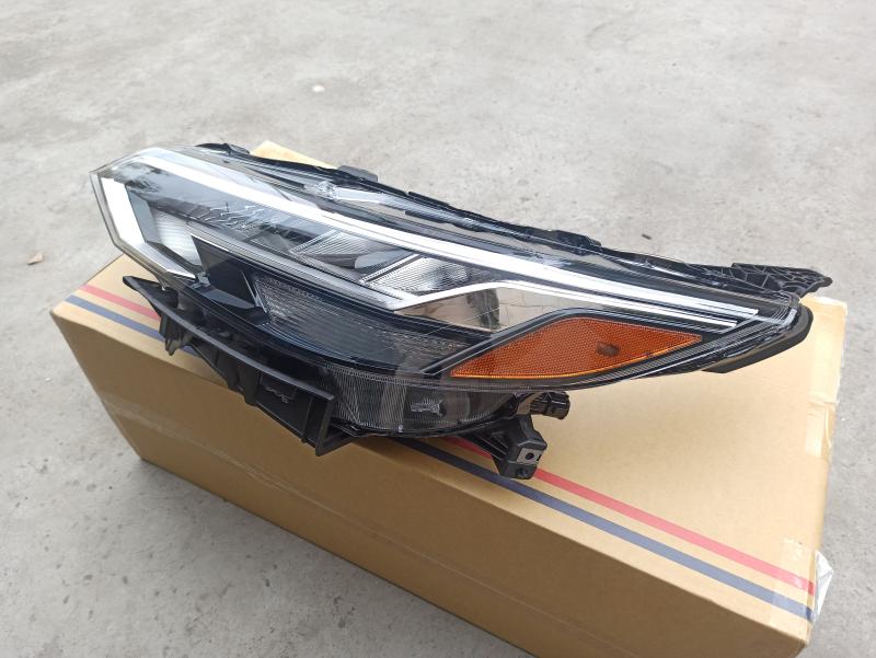 ไฟหน้าหลัก LED - 260606LB5A - 3