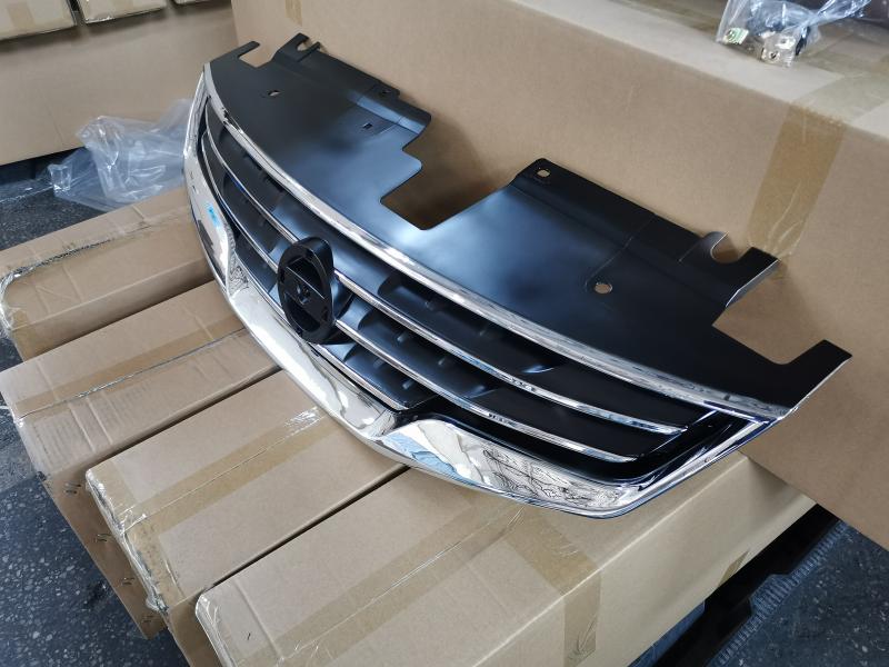 Rejilla frontal galvanizada - 62070ZX10A - 3