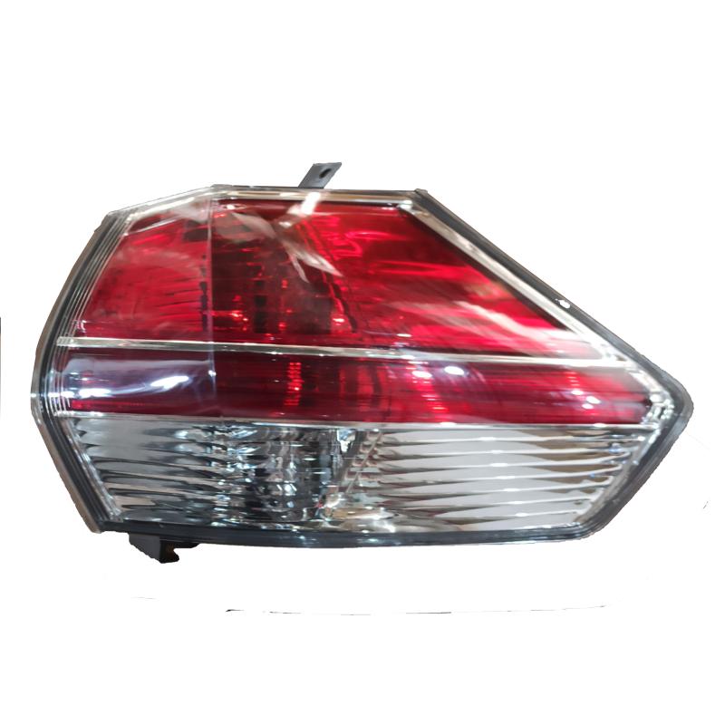 X-TRAIL 外尾灯 - 26550-DF65A