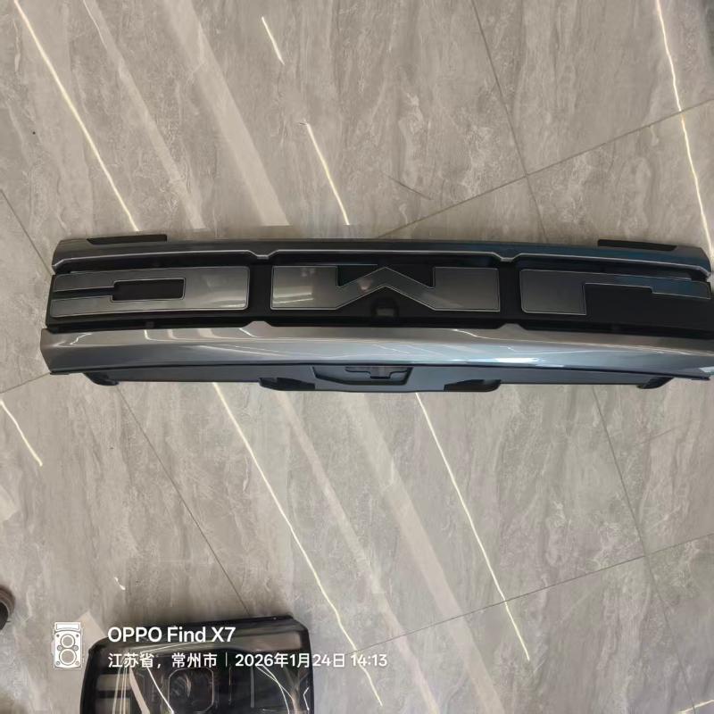 กระจังหน้ากลาง (โลโก้เล็ก) - SA31-8200-AC - 3