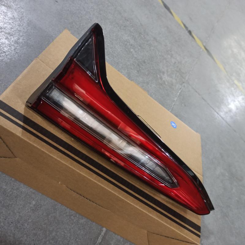 rear interior taillight