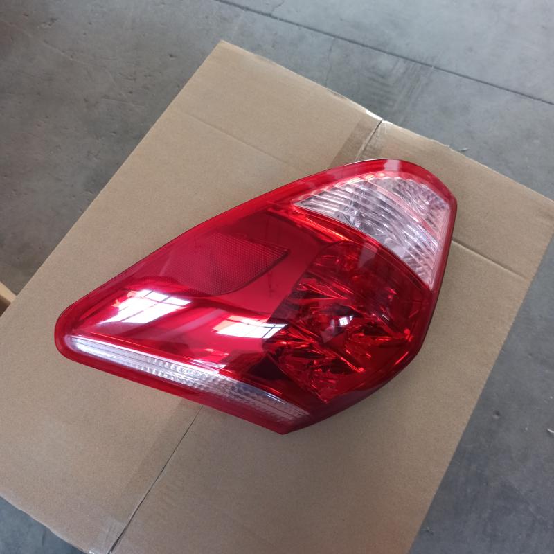 luz trasera - 81551-42090 - 3