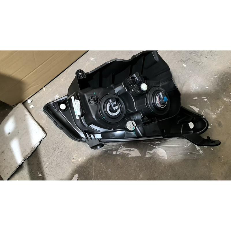 ไฟหน้า - C8974382930 - 4