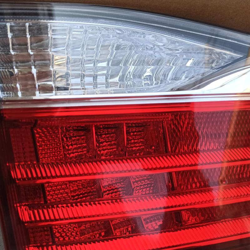 Rear Tail Lamp - 81581-33240 - 6