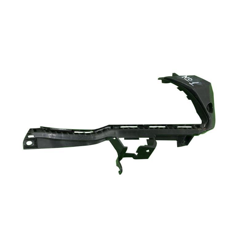 Headlight bracket clip