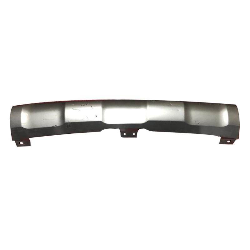 Front bumper lower guard