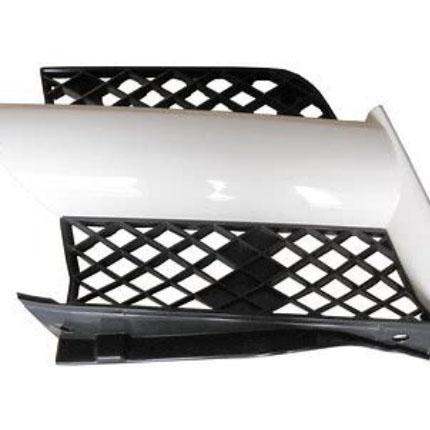 Front bumper side mesh - MN133229