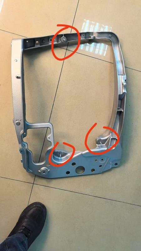 HEAD LAMP BRACKET RH