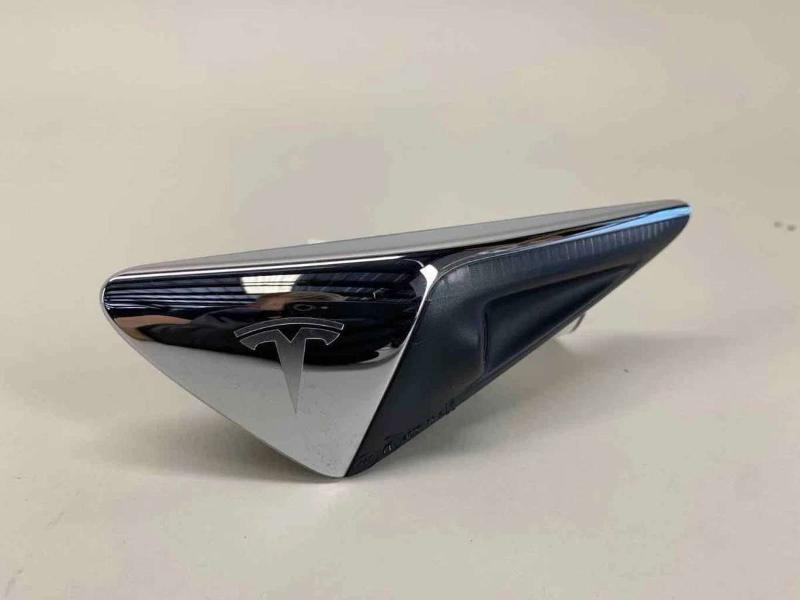 Leaf board turn signroplal light(electated)-left - 1125106-77-C