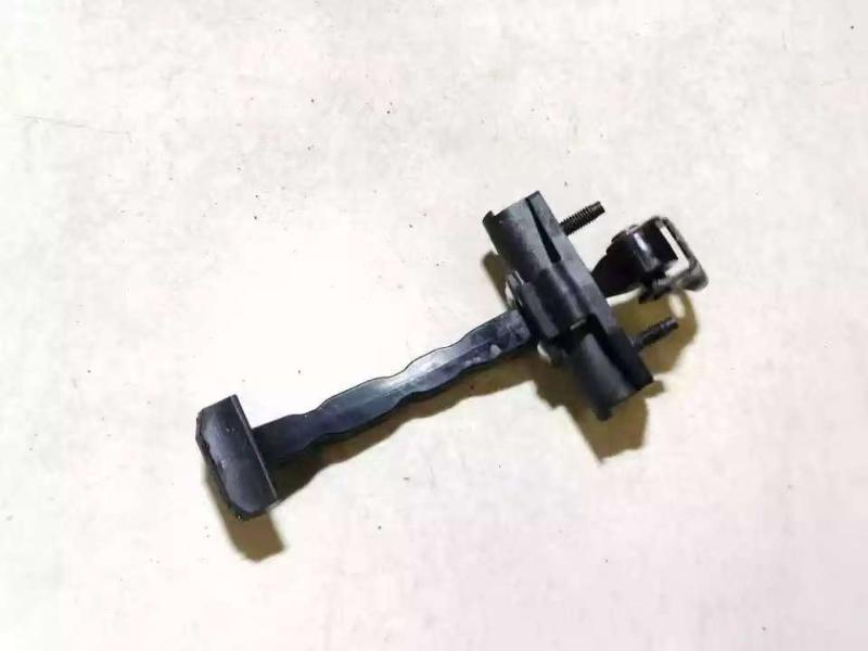 后门限位器左=右
