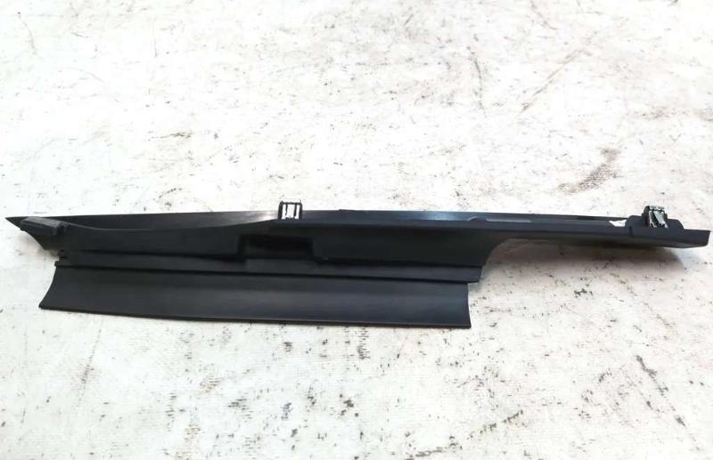 Underhood mudguard-right - 1504932-00-A - 2