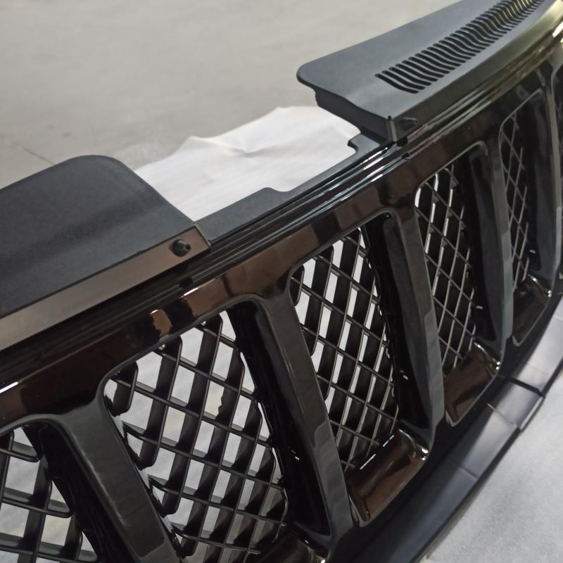 Grille - 55079377AE-B - 4