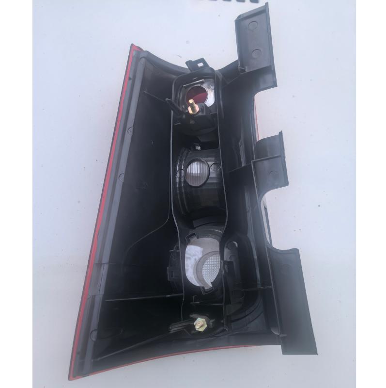 ไฟท้าย LH/RH - 8200864612/8200864610 - 6