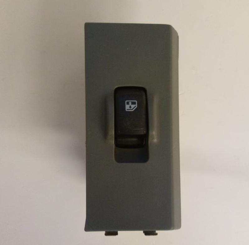 WINDOW SWITCH 24V RH - MK344635/ME254785
