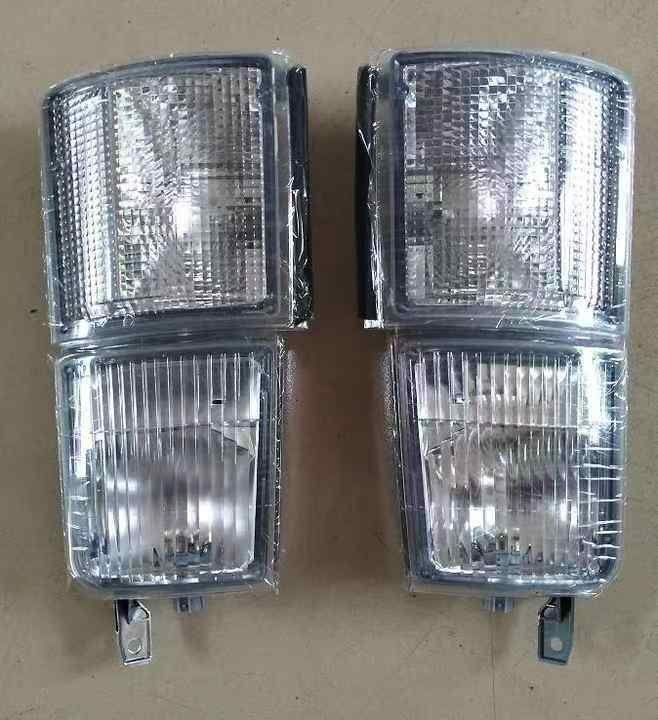 CORNER LAMP