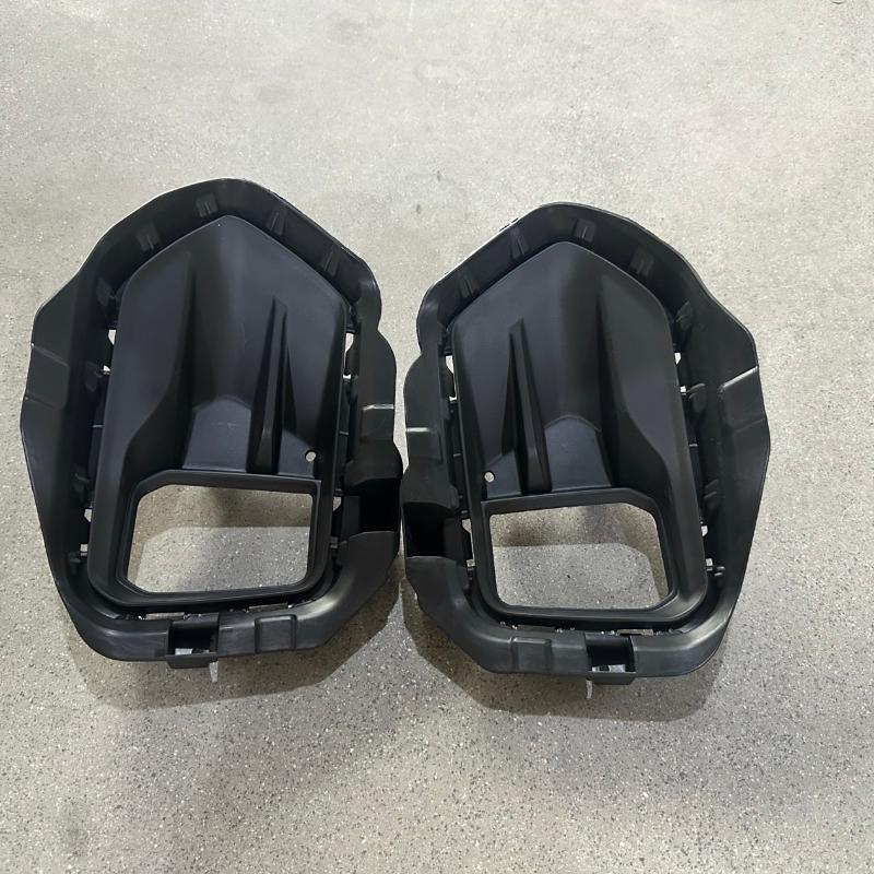 FOG LAMP COVER RH
