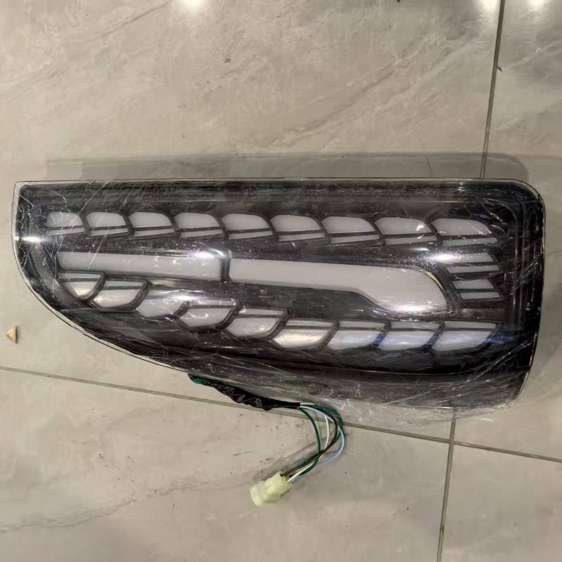 Arka stop lambaları LH+RH - 9P2-13405AB/9P2-13404AB -LED - 5