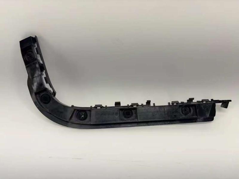 Rear bumper side bracket-left