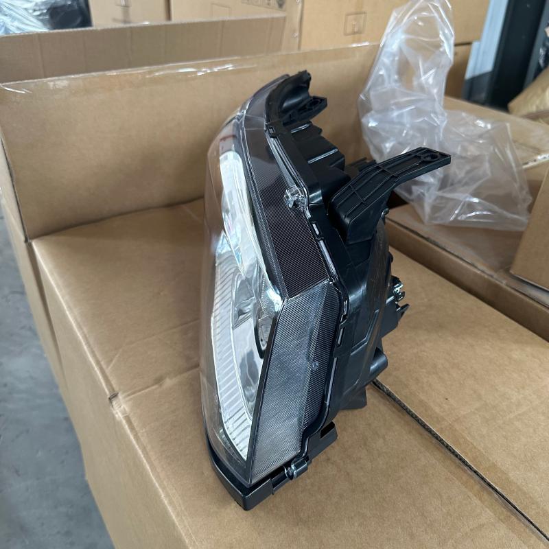 HEAD LAMP NANU LH/RH