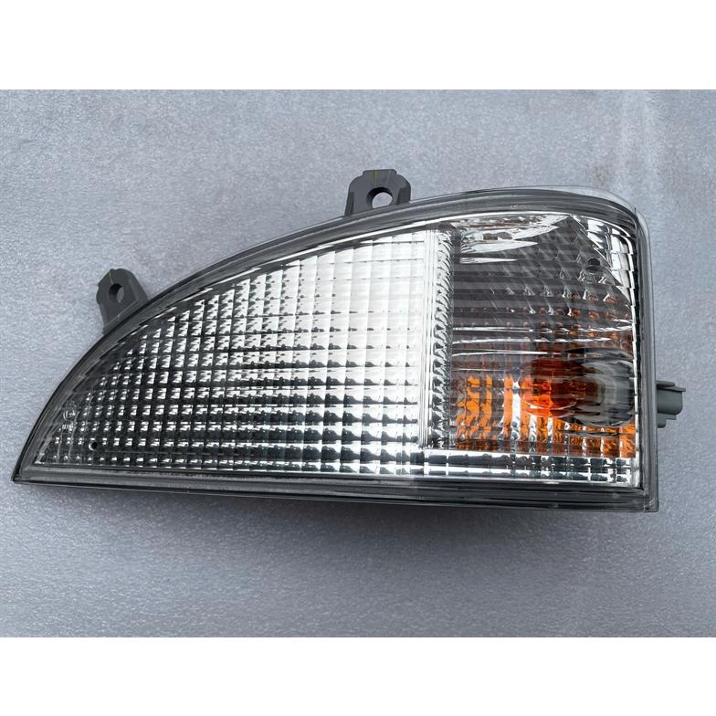 CORNER LAMP LH/RH WHITE - M